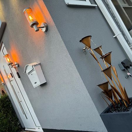 North Avenue Guest House Ltd, Heathrow Airport-Free Parking Hayes  Exterior photo